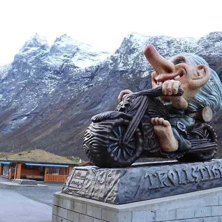 Annebu * Åndalsnes
