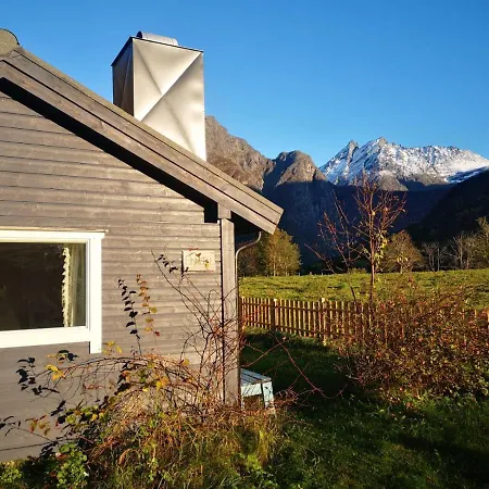 Holiday home Annebu Andalsnes